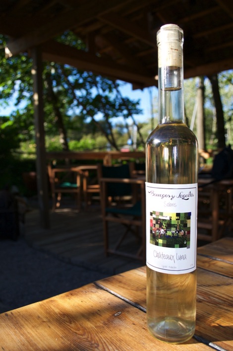 Luna Cafe wine